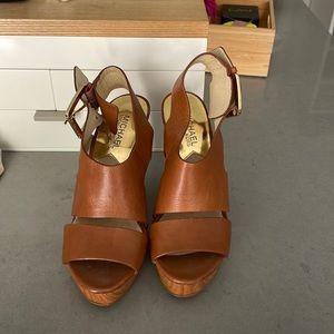 Michael Kors wedges size 6